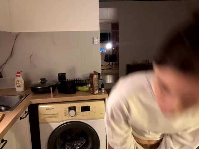 EvonneHeally's BongaCams show and profile