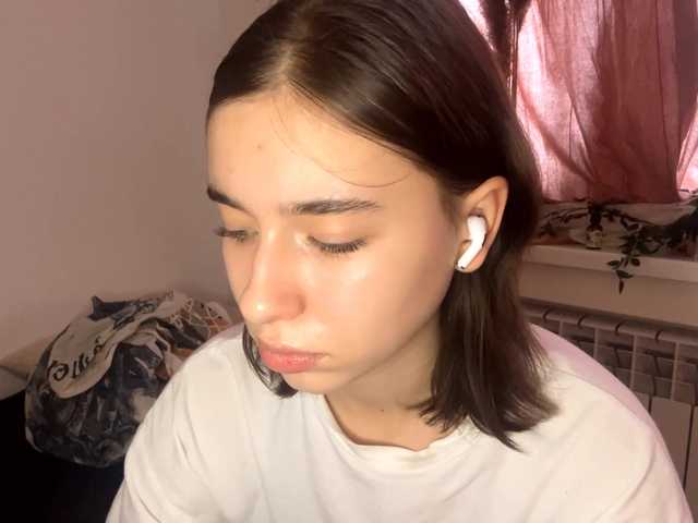 EvonneHeally's BongaCams show and profile