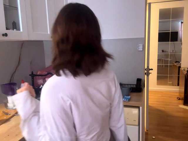 EvonneHeally's BongaCams show and profile