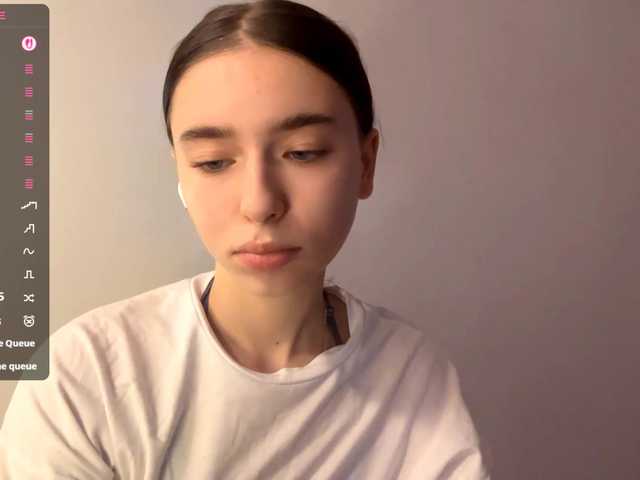 EvonneHeally's BongaCams show and profile