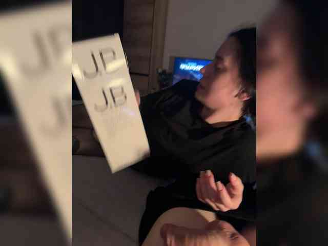 wowitsbarbie_ webcam