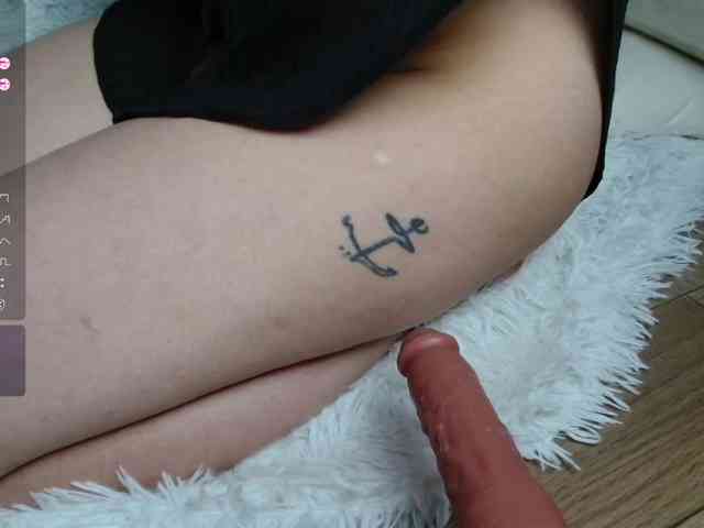 PrettyAngel777 webcam