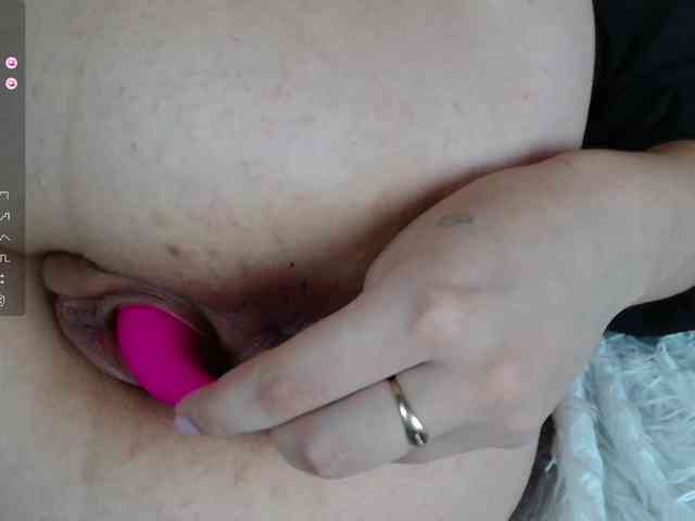 PrettyAngel777 webcam