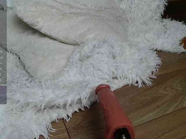 PrettyAngel777 webcam