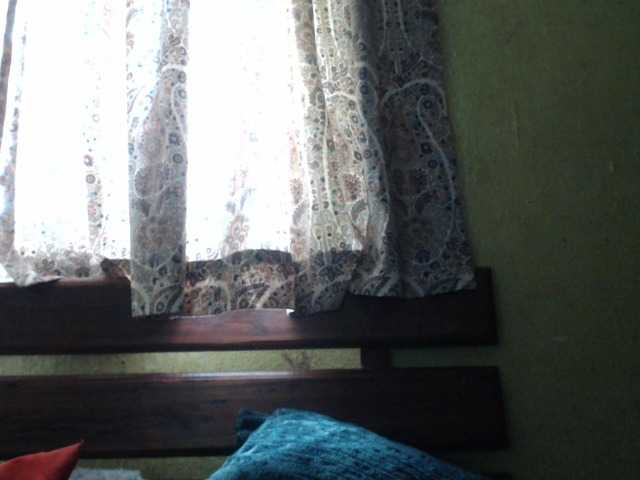 Noumia's BongaCams show and profile