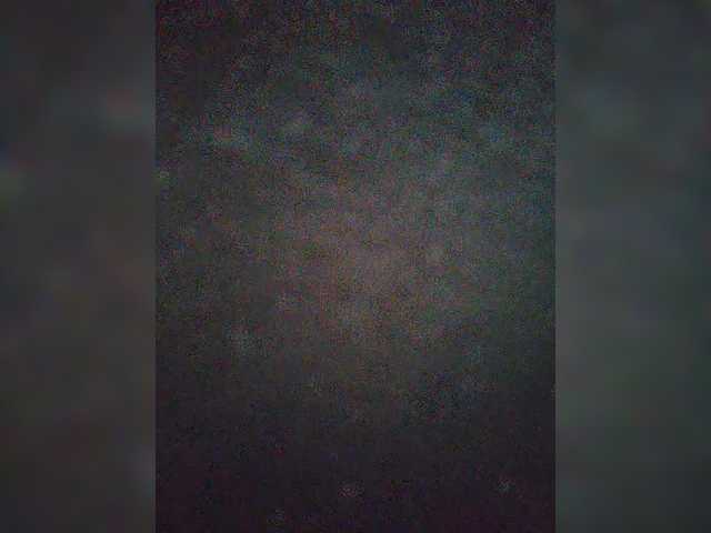 Noumia's BongaCams show and profile