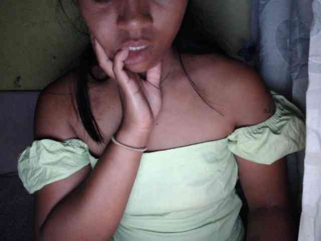 Noumia Live Webcam on BongaCams