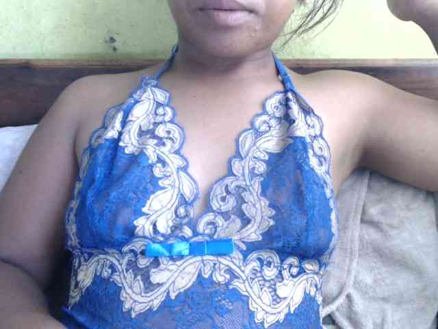 Noumia Live Webcam on BongaCams