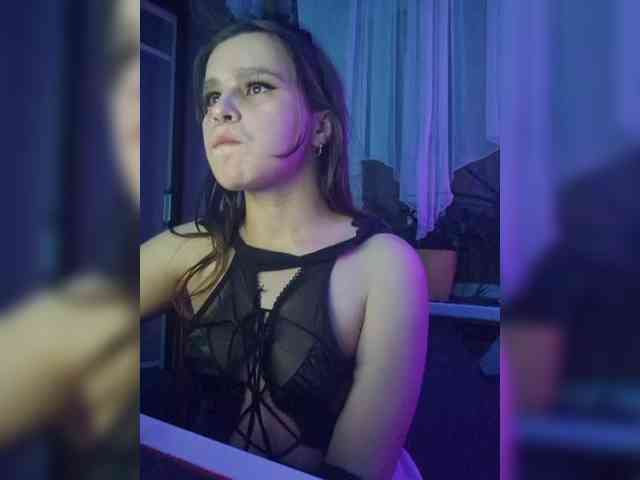 25spacegirl99kis webcam