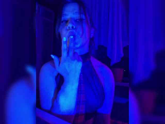 25spacegirl99kis webcam