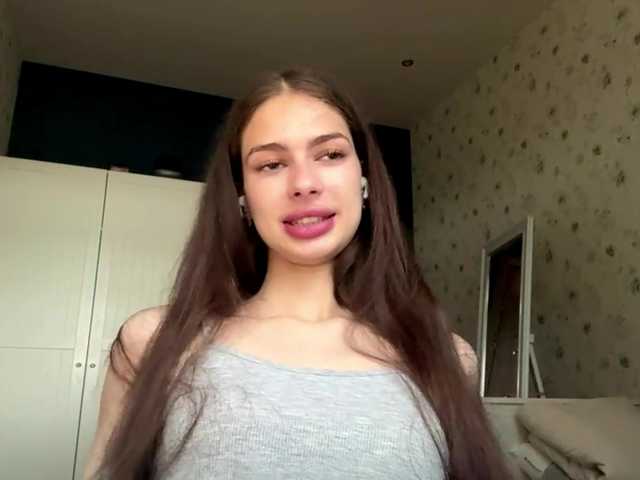 Checkout EileenStorr, she wants to peak for your joy EileenStorr from BongaCams