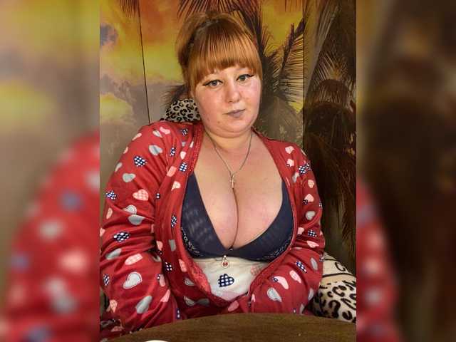 Miss-Tits2025's BongaCams show and profile