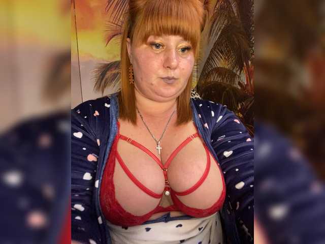 Miss-Tits2025's BongaCams show and profile