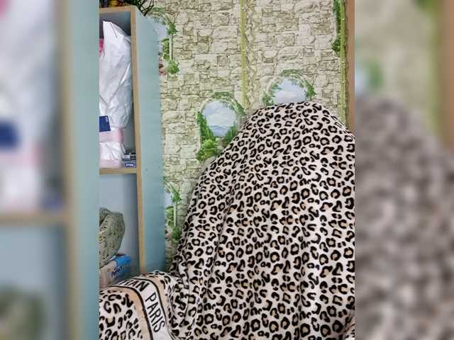 Miss-Tits2025's Thumb Image