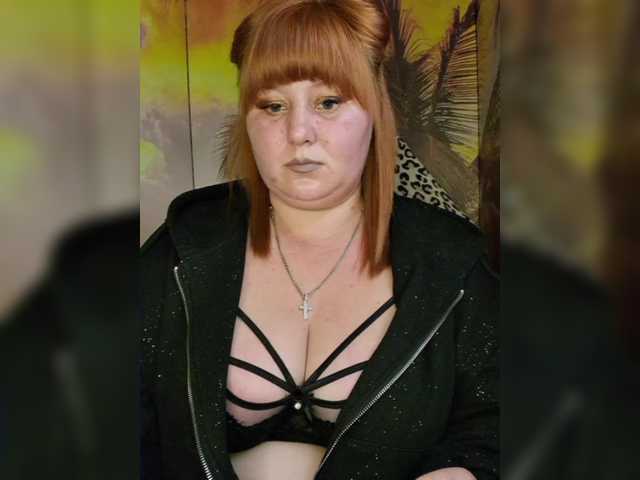 Miss-Tits2025's BongaCams show and profile