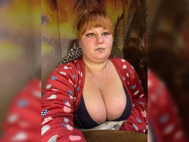 Miss-Tits2025's BongaCams show and profile