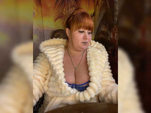 Miss-Tits2025's BongaCams show and profile