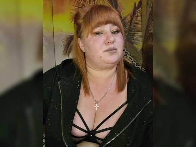 Miss-Tits2025's BongaCams show and profile