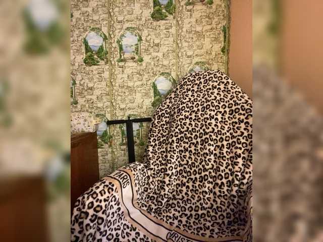 Miss-Tits2025's BongaCams show and profile