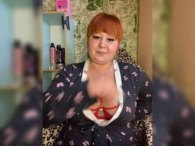 Miss-Tits2025 webcam