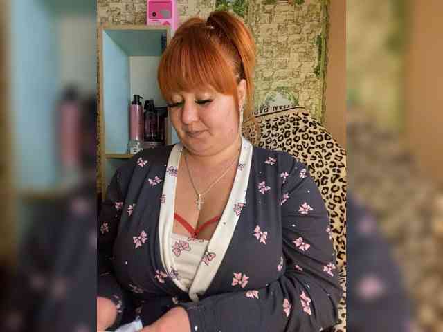 Miss-Tits2025 webcam