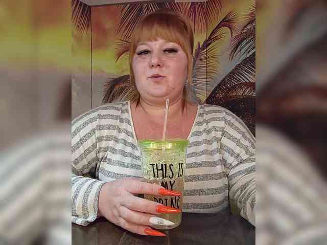 Miss-Tits2025 webcam