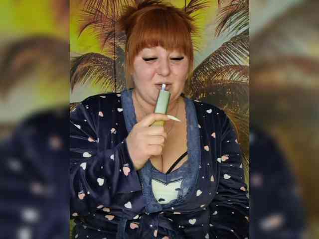 Miss-Tits2025 webcam