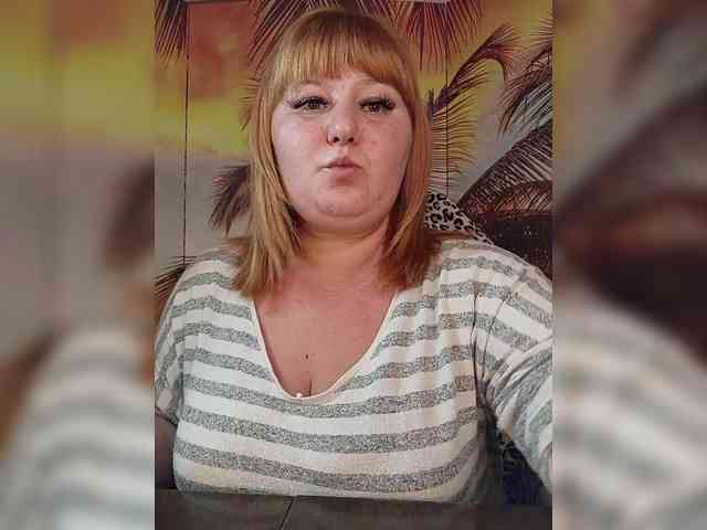 Miss-Tits2025 webcam