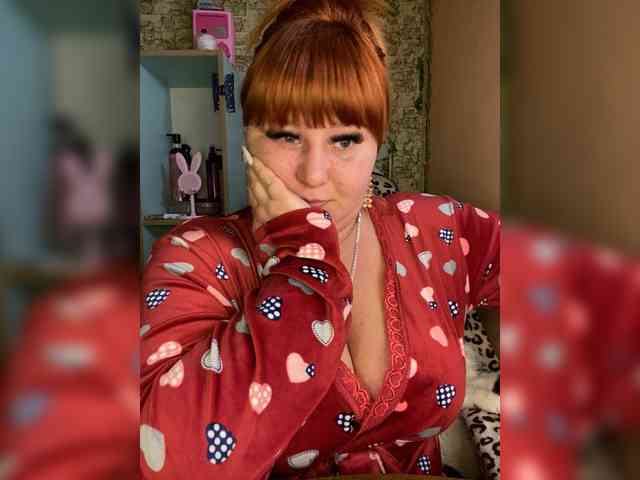 Miss-Tits2025 webcam