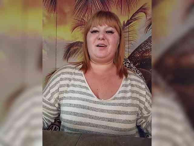 Miss-Tits2025 webcam