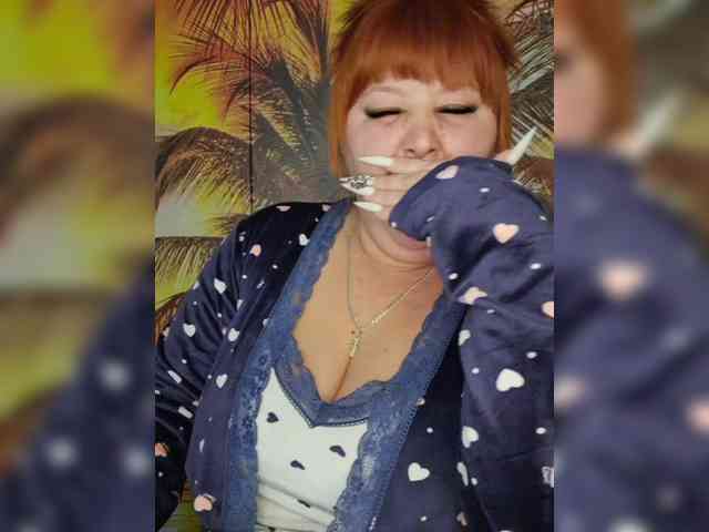 Miss-Tits2025 webcam