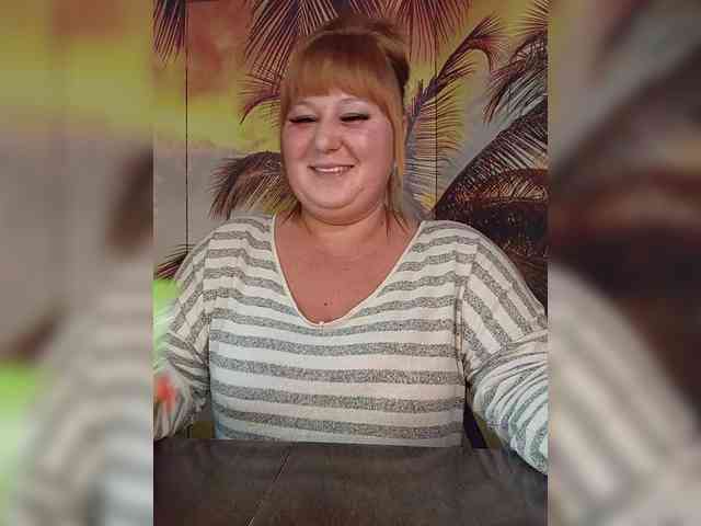 Miss-Tits2025 webcam