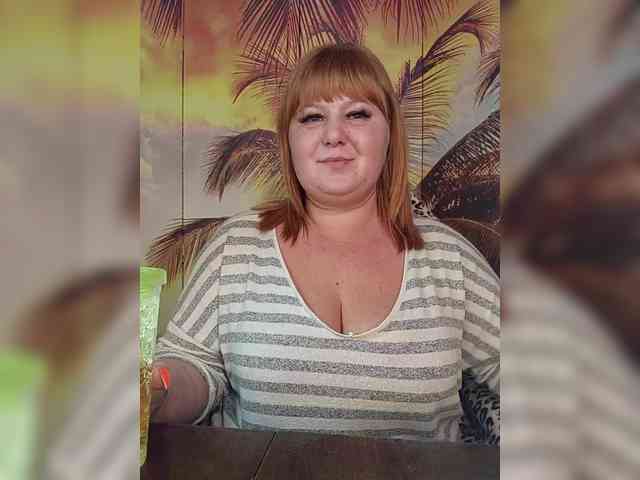 Miss-Tits2025 webcam