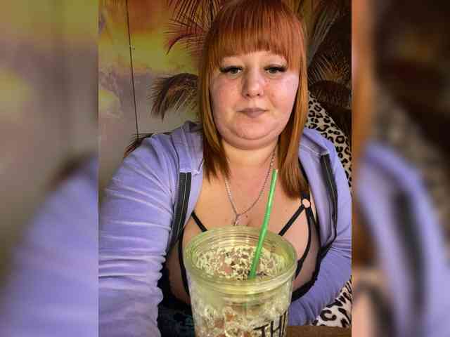 Miss-Tits2025 webcam