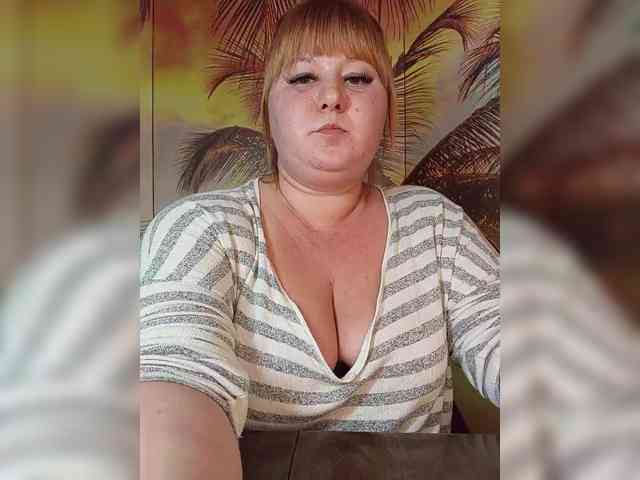 Miss-Tits2025 webcam