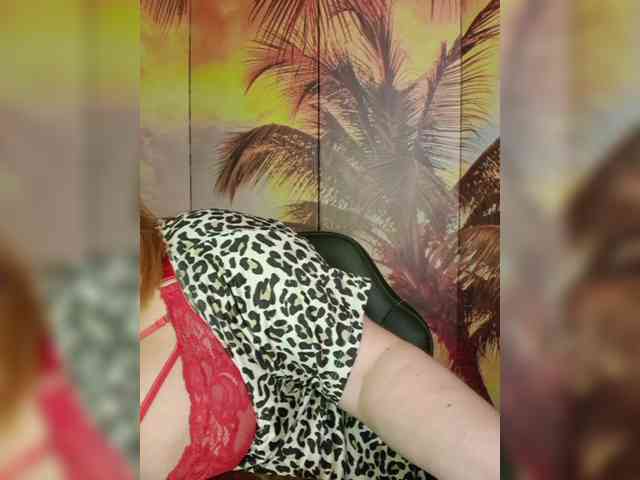 Miss-Tits2025 webcam