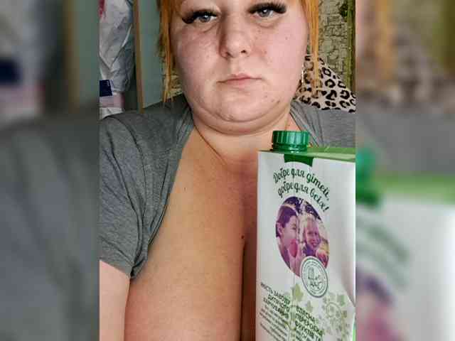 Miss-Tits2025 webcam