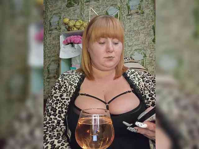 Miss-Tits2025 webcam