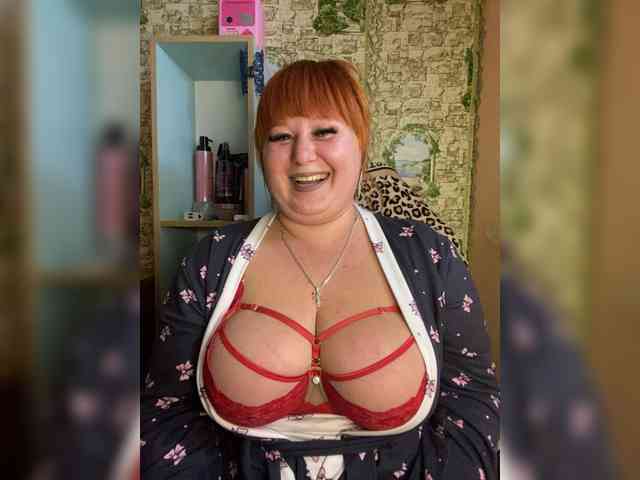 Miss-Tits2025 webcam