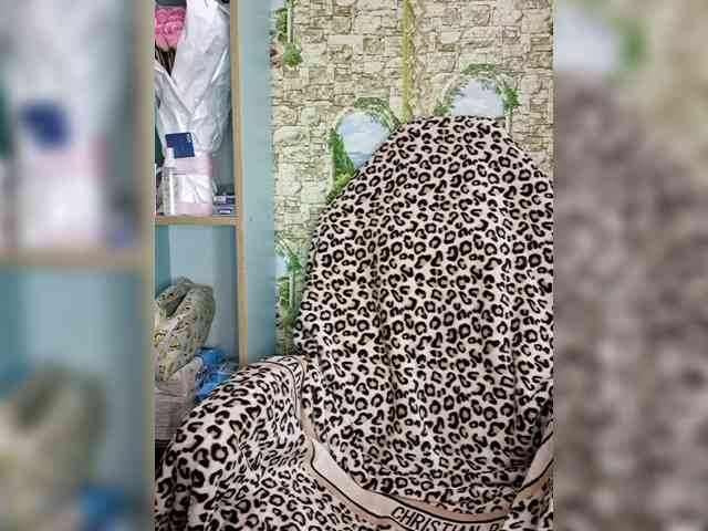 Miss-Tits2025 webcam