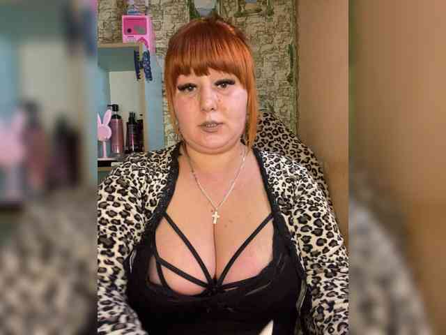 Miss-Tits2025 webcam