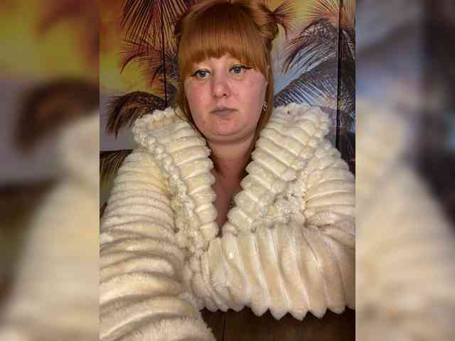 Miss-Tits2025 webcam