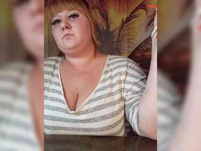 Miss-Tits2025 webcam