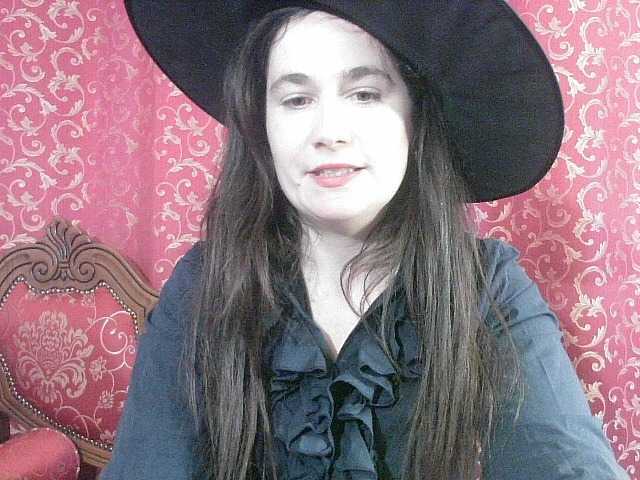 AmanelWhite's BongaCams show and profile