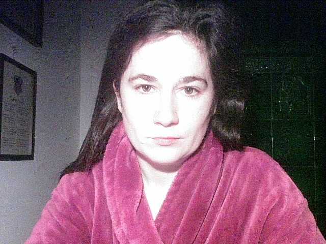 AmanelWhite's BongaCams show and profile