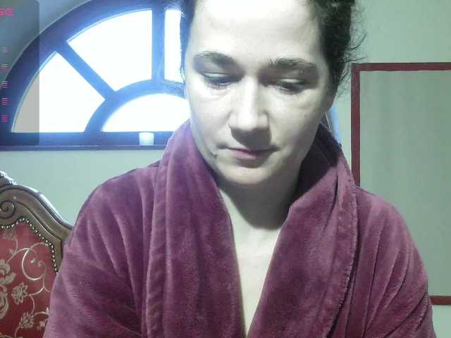 AmanelWhite's BongaCams show and profile