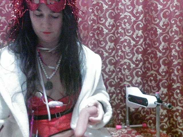 AmanelWhite's BongaCams show and profile