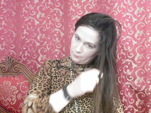 AmanelWhite's BongaCams show and profile