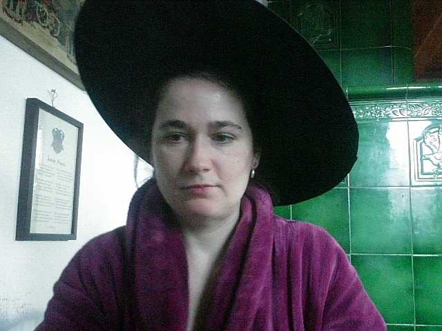 AmanelWhite's BongaCams show and profile