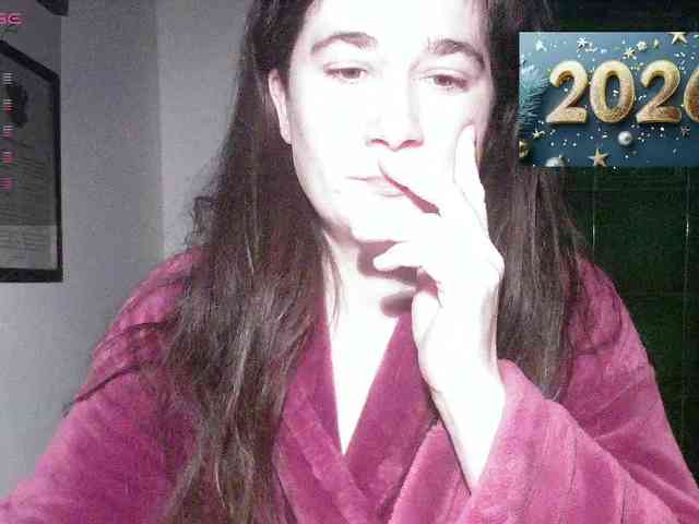 AmanelWhite AmanelWhite